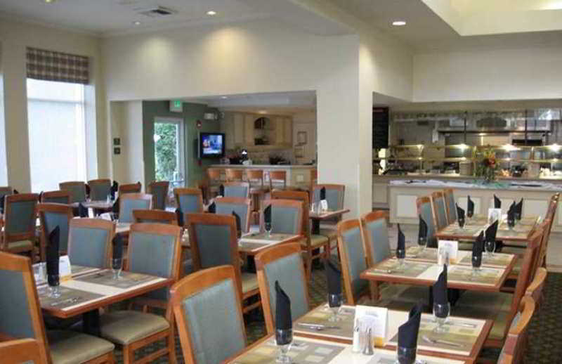 Hilton Garden Inn Seattle/Рентон Экстерьер фото